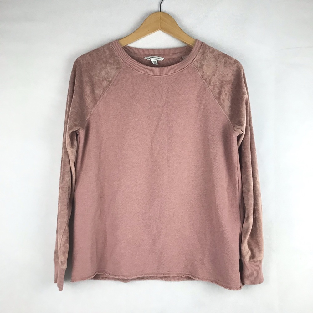 American Eagle Pink Long Sleeve Pullover Top Size XS Cozy Warm Velvety Casual